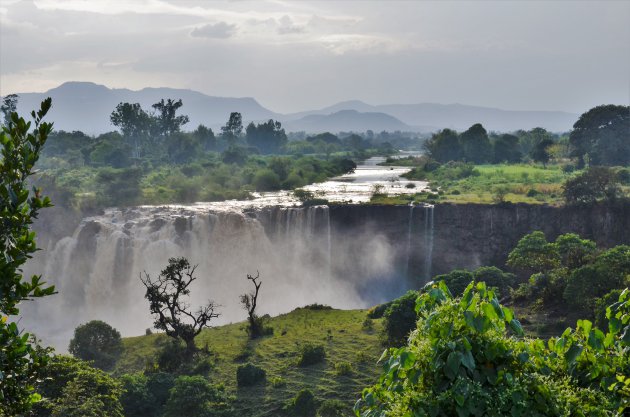 Rokende waterval