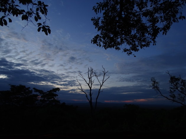 Vuma Hill by night 