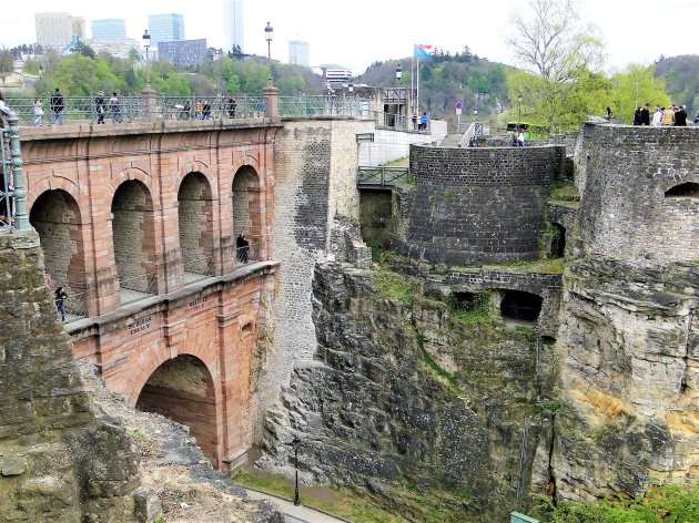 Ruines Schloss Erbaut.