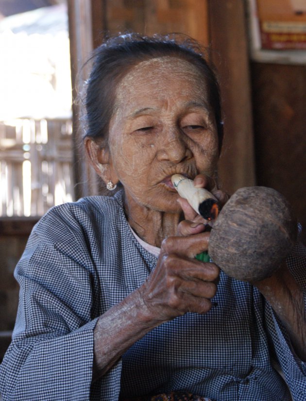 Bijzondere ontmoeting met de locals in Myanmar