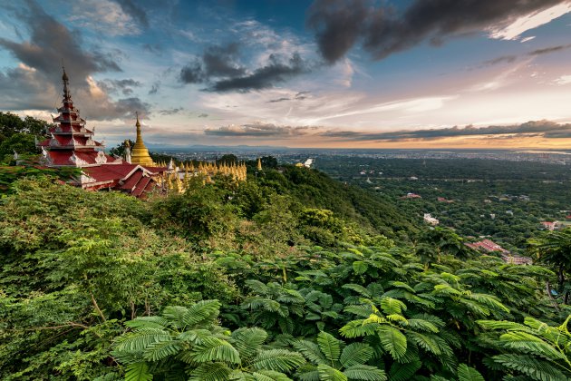 A sundowner on Mandalay Hill