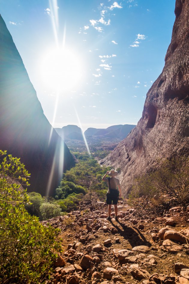 Oog in oog met Kata Tjuta tijdens de Valley of the Winds wandeling