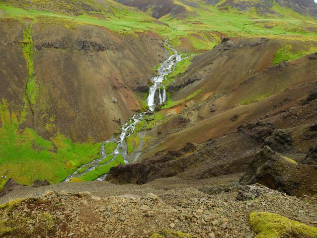 Wandelen in Reykjadalur.