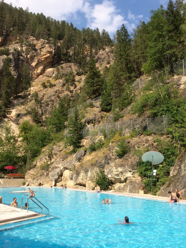 Schoonweken in de Miette Hot Springs