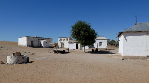 Dorpsplein, ons dorp