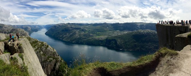 Op de Preikestolen