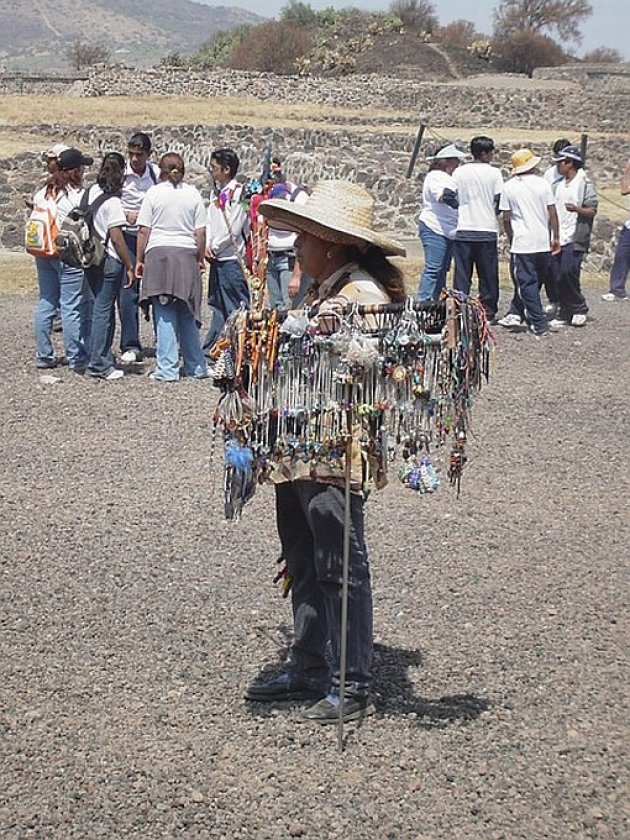 Souvenirs sell at site of Moon Temple