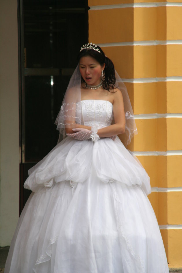 Macua bride