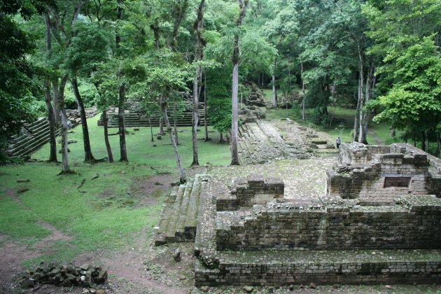 Copan