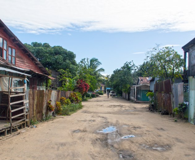 Straatje in Maroansetra