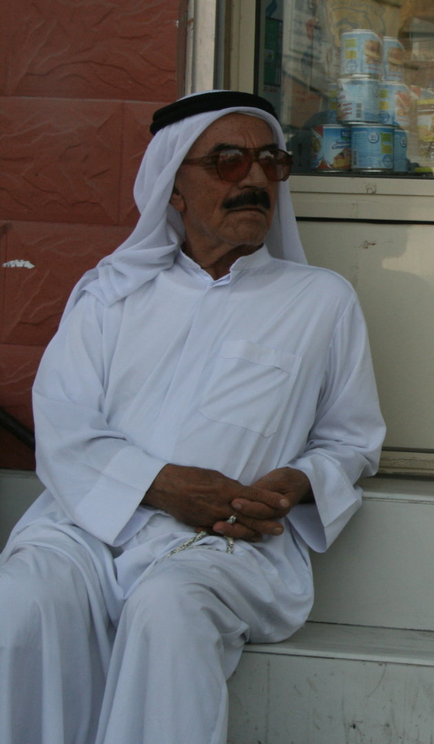 Witte jurk in Bahrein