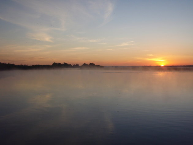 Zonsopgang boven Yellow Water