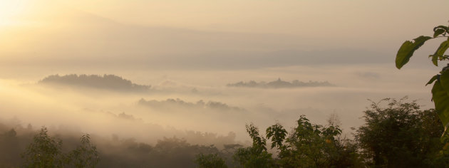 Borobudur vanaf de berg