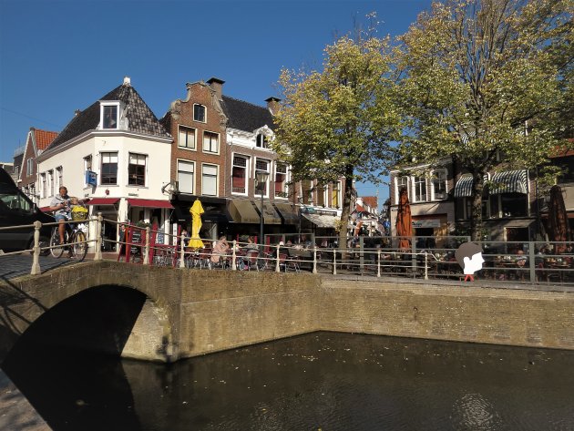 Bruggetje over de gracht