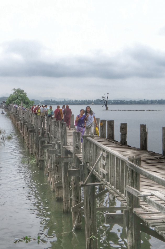 De Brug van Myanmar