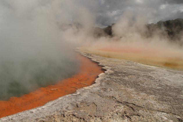 Champagne Pool in Wai-O-Tapu