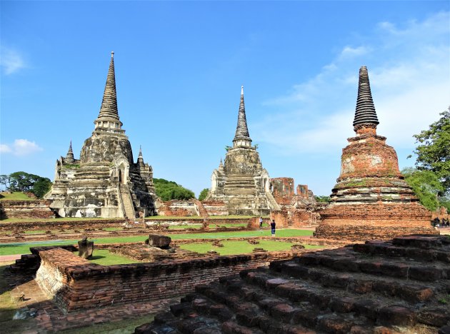 De Chedi's van Wat Phra Si Sanphet.