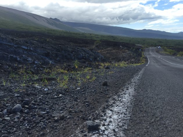 Rijden door de lava