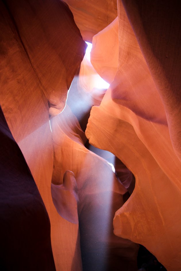 Zonlicht in de  Lower Antilope Canyon