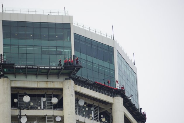 Zip-line op de Komtar tower