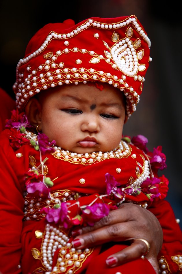 Baby in het rood