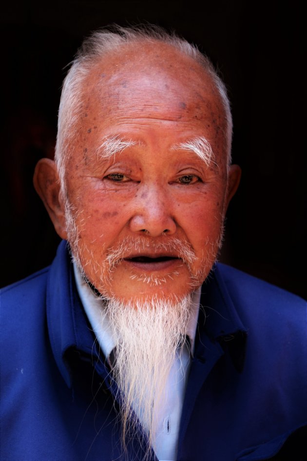 Huayao Yi man