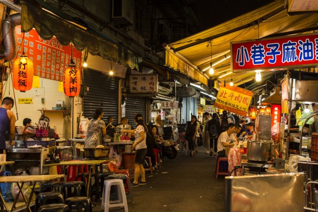 Streetlife rond de Raohe Night Market