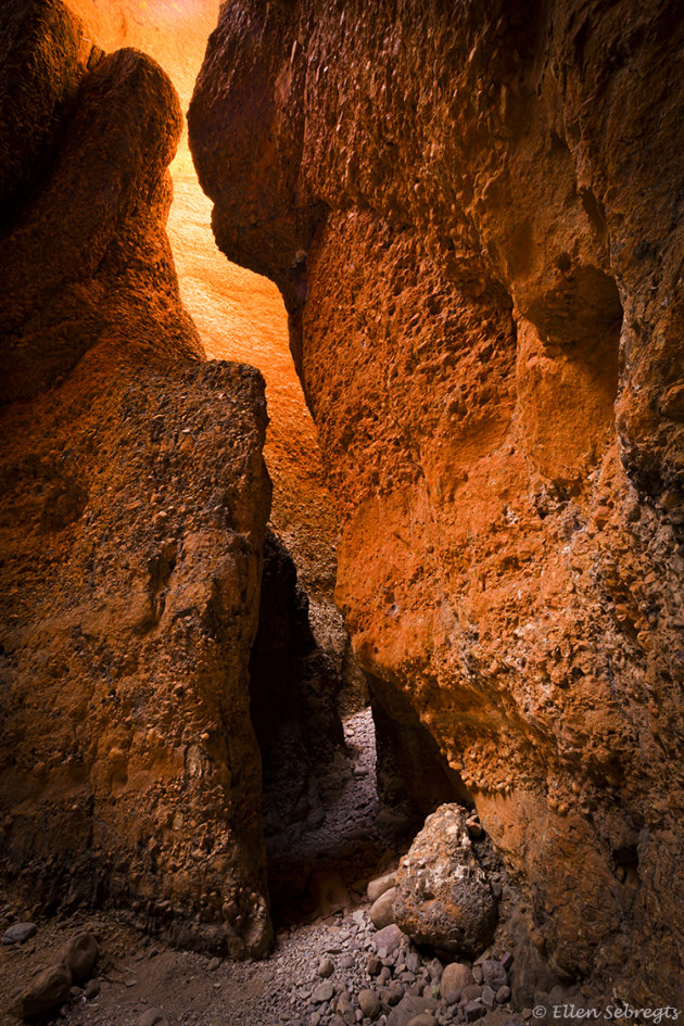 Echidna Chasm