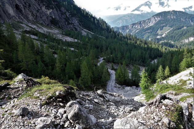 Wandeling naar  de Karlsbaderhutte