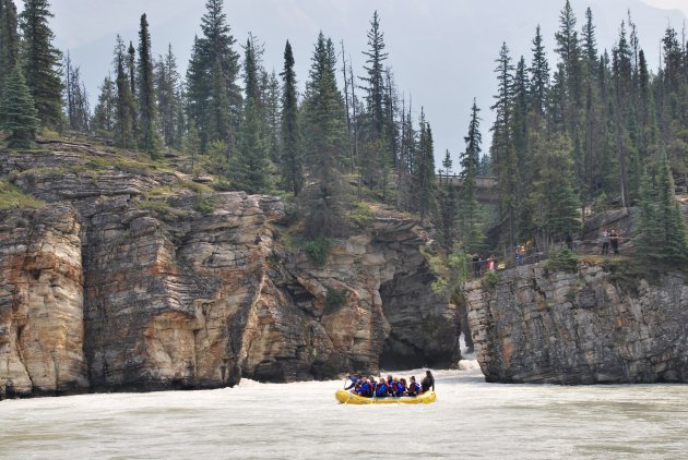 Raften op de Athabasca River