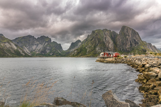 Hamnoy in Cloudy wetter