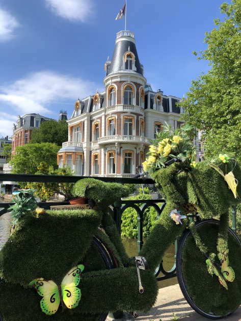 Kunstfiets aan de Singel