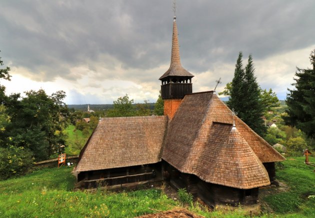 Kerk Călinești