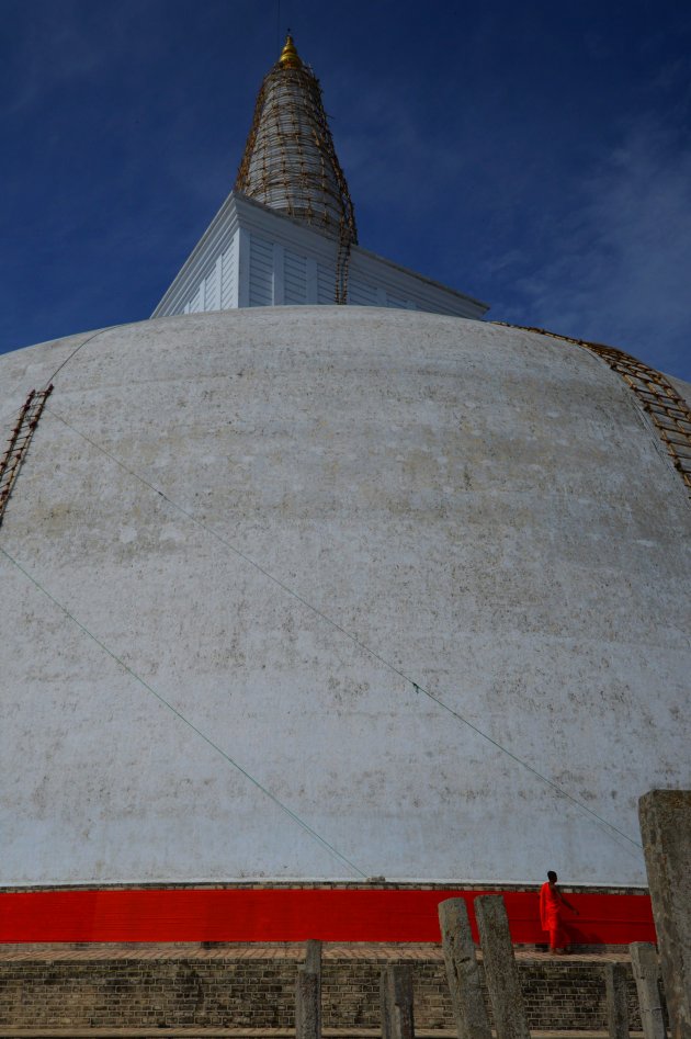 De mooie stoepa's van Anuradhapura