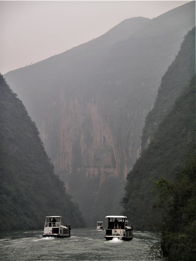 Cnder Chinesen over de Yangze 2004