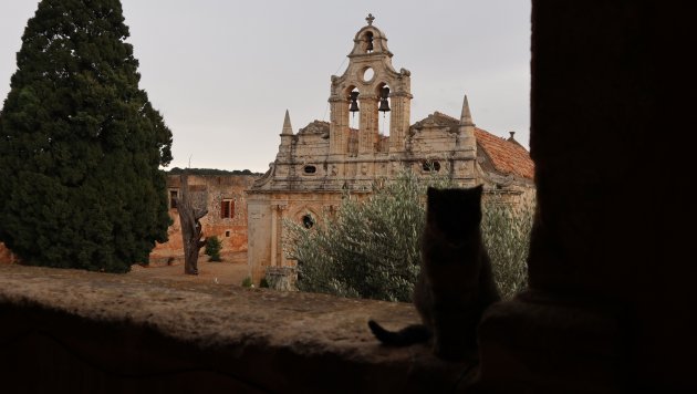 Mijmeren bij Arkadi-klooster Kreta