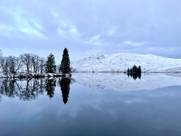 Spiegelingen in de Highlands