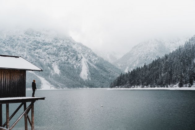 De plansee in wintersferen