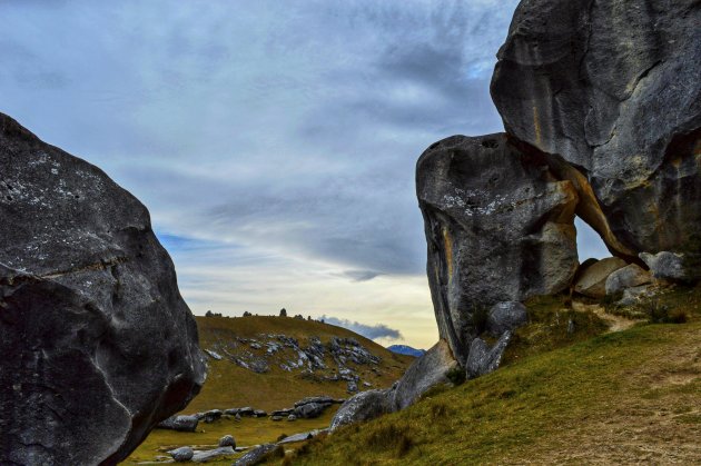 Voel je nietig bij Castle Hill Rock