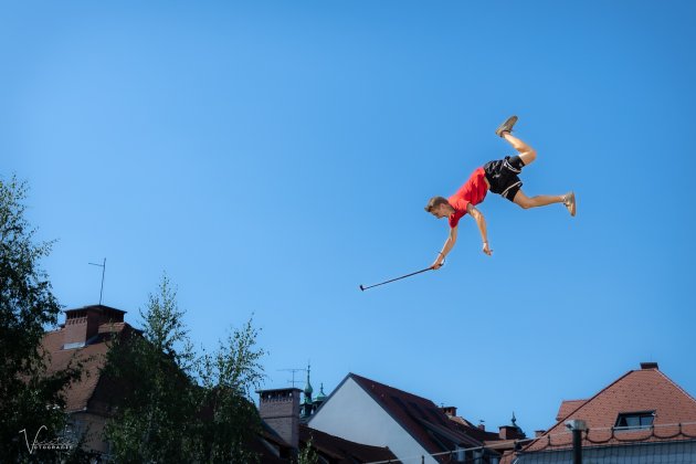 Trampoline springen op hoog niveau