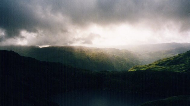 Wolken en zonnestralen I