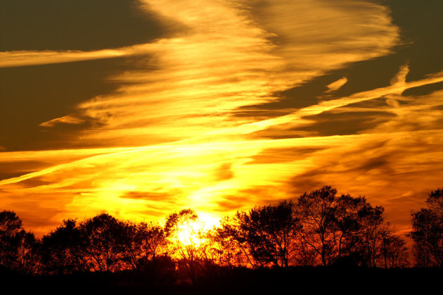 Zonsondergang met strepen