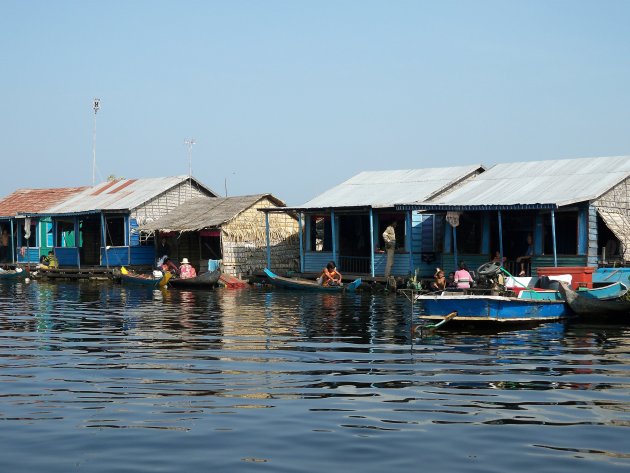 Drijvend dorp in de buurt van Battambang 1