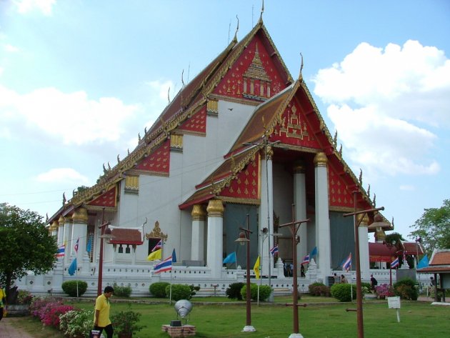 11.Wat Mongkhon Bophit tempel 