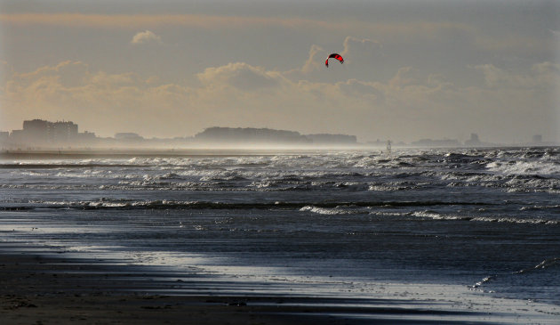 kite-surfer