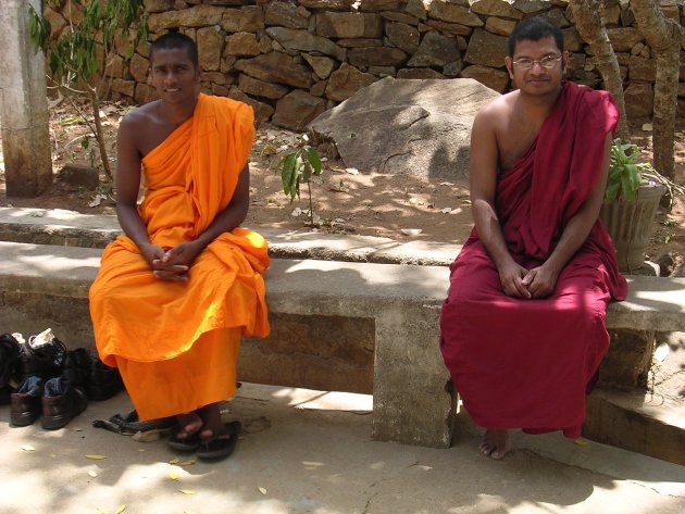 Monniken, Anuradhapura