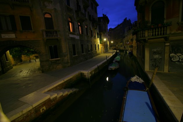 Venetië als 's-avonds de laatste toeristen verdwijnen...