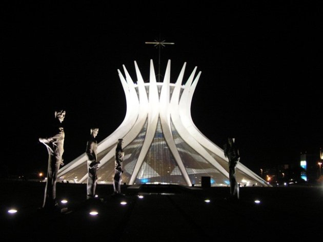 Futuristische kerk in Brasilia 