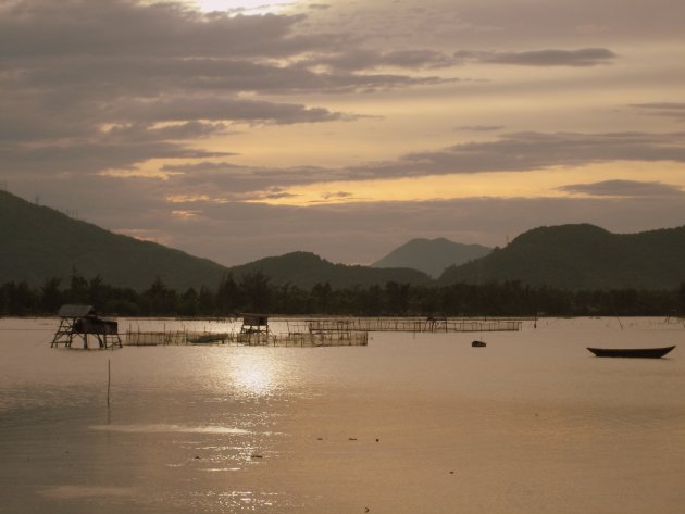 Lagune bij Lan Coo