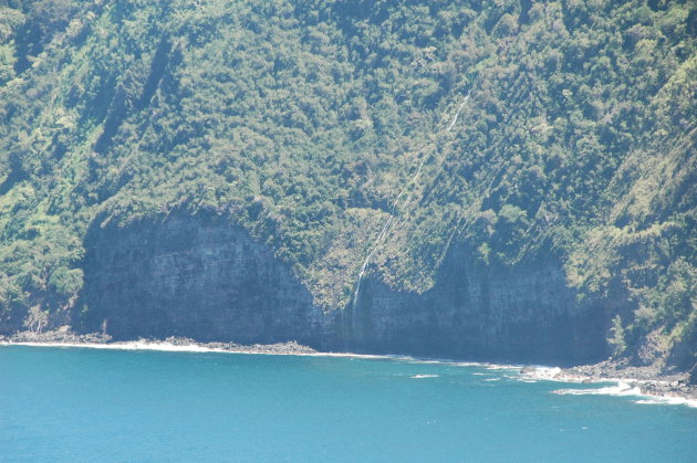 Waipio waterfall (big island)